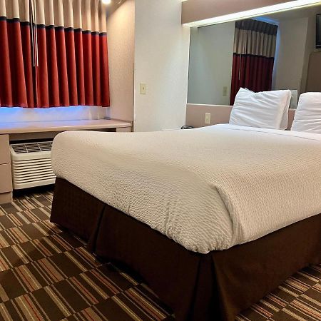 Microtel Inn & Suites By Wyndham Bloomington Msp Airport Eksteriør billede